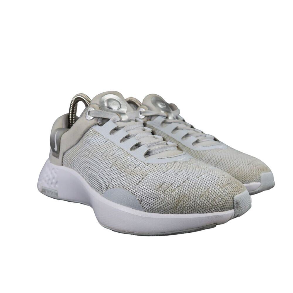 Nike Shoes Womens 6 Athletic Sneaker Renew Run Serenity Trainers Comfort Active